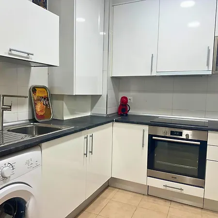 Apartment Dos Torres Tranvia